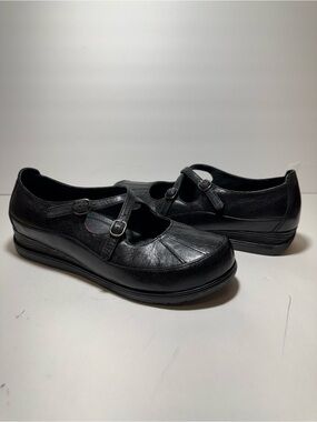 Dansko Portia Criss Cross Mary Jane Black Leather Shoes Women's  41 US 10.5-11